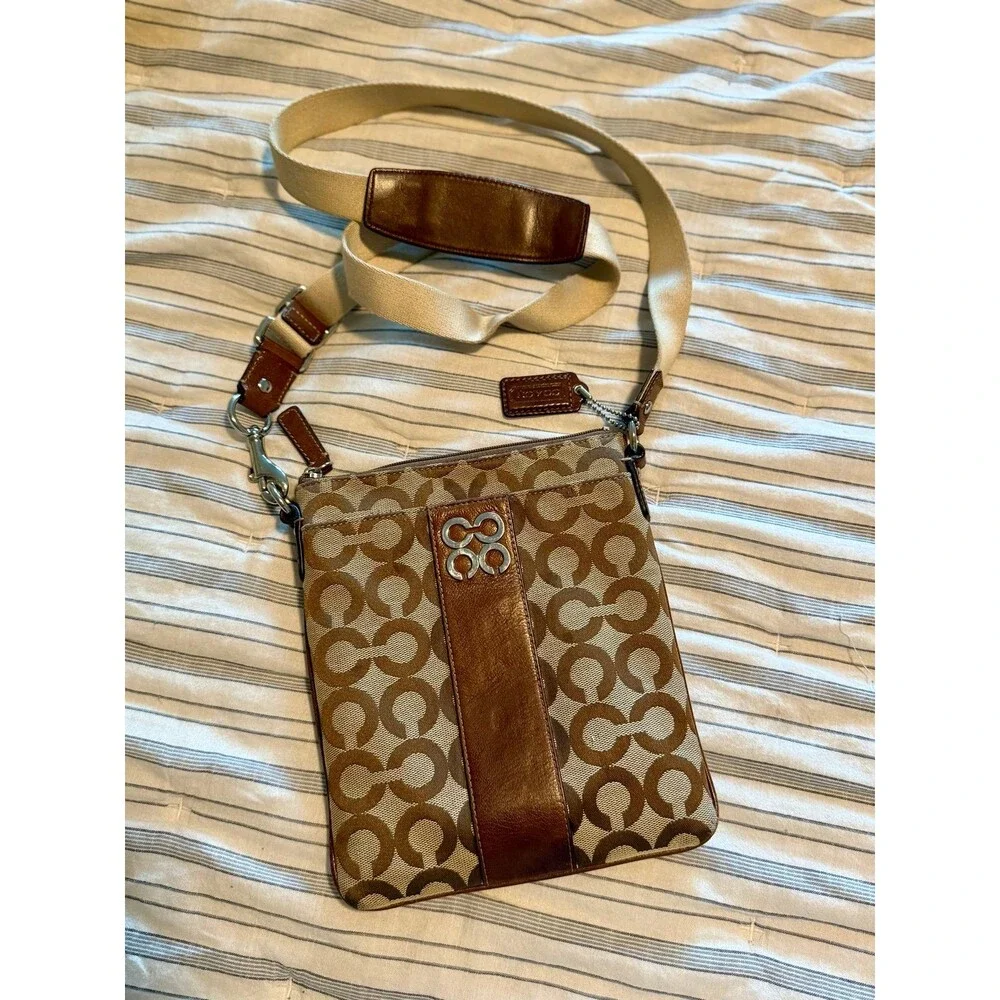 Coach 44245 Julia Op Art Signature Swingpack Crossbody in Khaki & Brown Leather